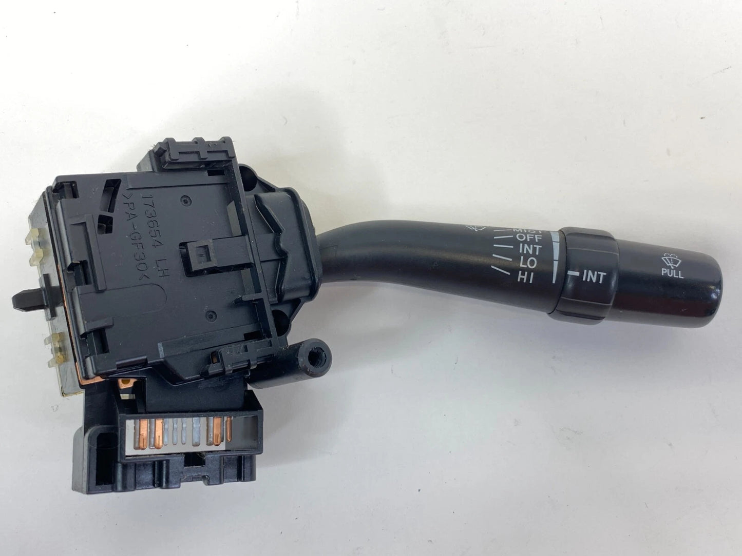2002-2006 TOYOTA CAMRY WINDSHIELD WIPER CONTROL SWITCH ASSEMBLY 84652-21030 OEM