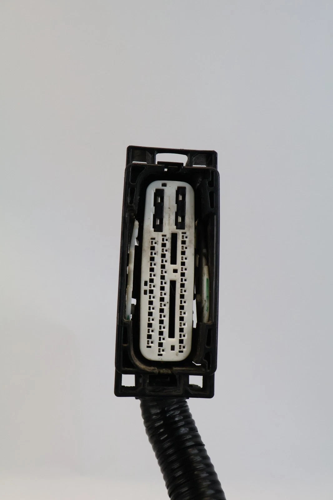 2008-2010 HONDA ACCORD SEDAN 2.4L AT FWD ABS PUMP ANTI LOCK BRAKE CONNECTOR PLUG