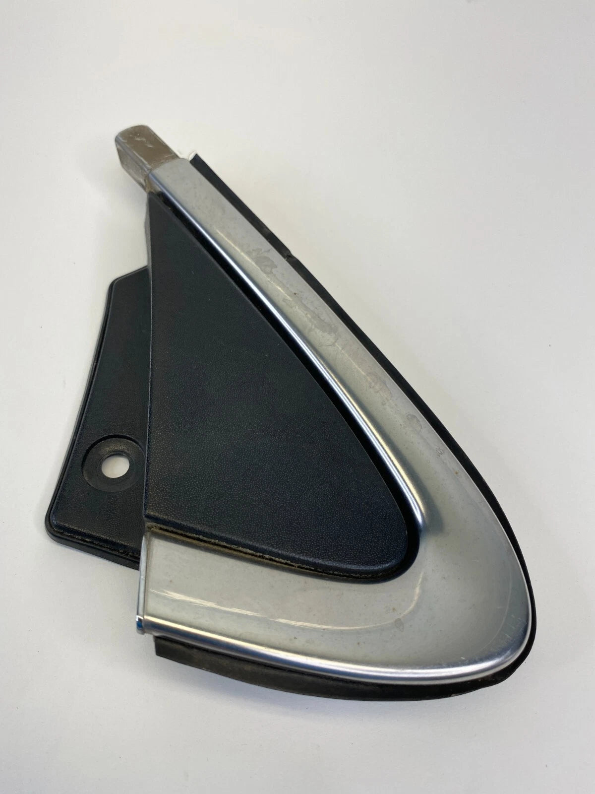 2008-2012 BUICK ENCLAVE FRONT RIGHT SIDE EXTERIOR MIRROR CORNER MOLDING TRIM OEM