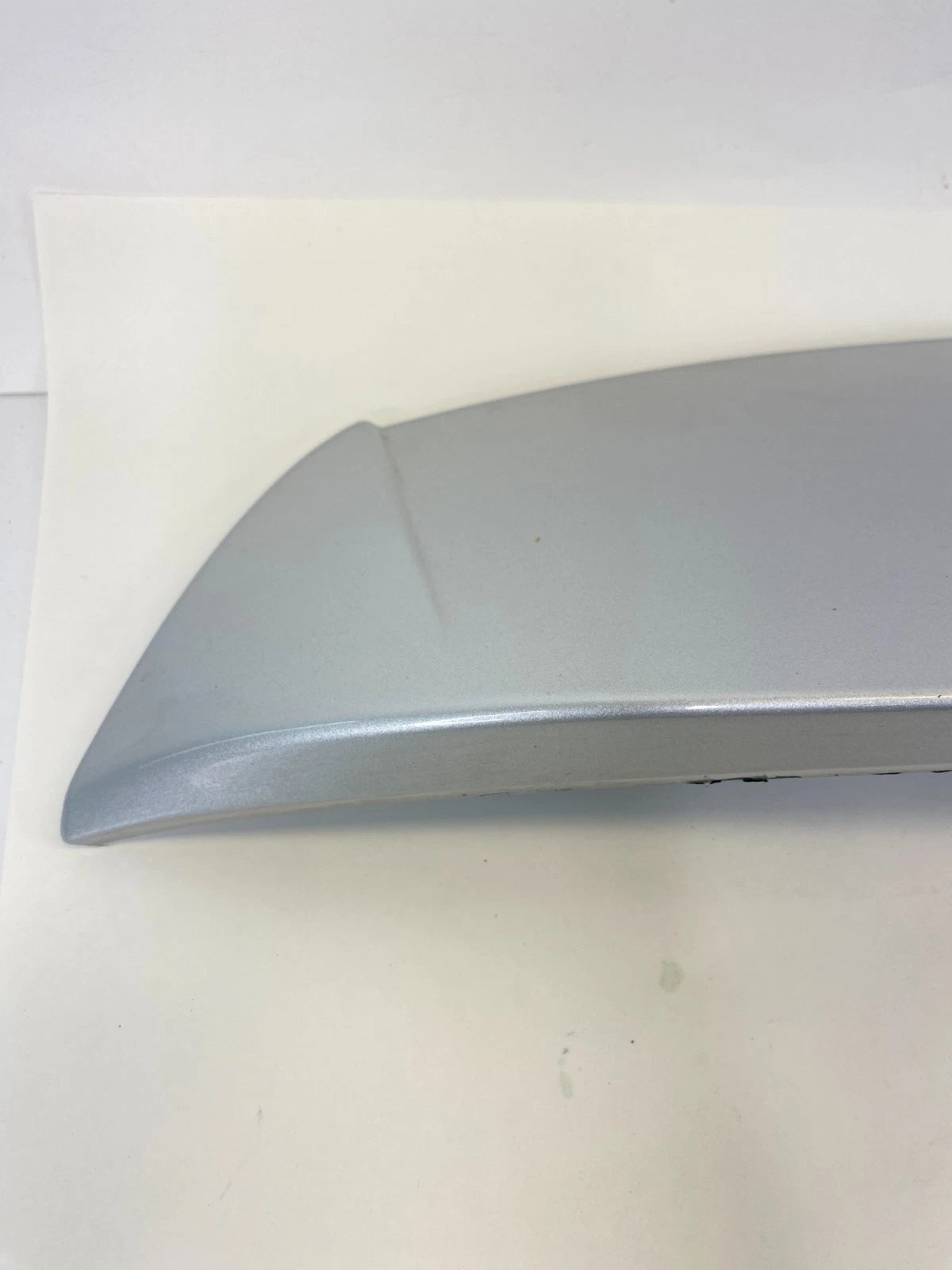 2008-2017 BUICK ENCLAVE TRUNK LIFTGATE LID SPOILER W/ THIRD BRAKE LIGHT 25830652