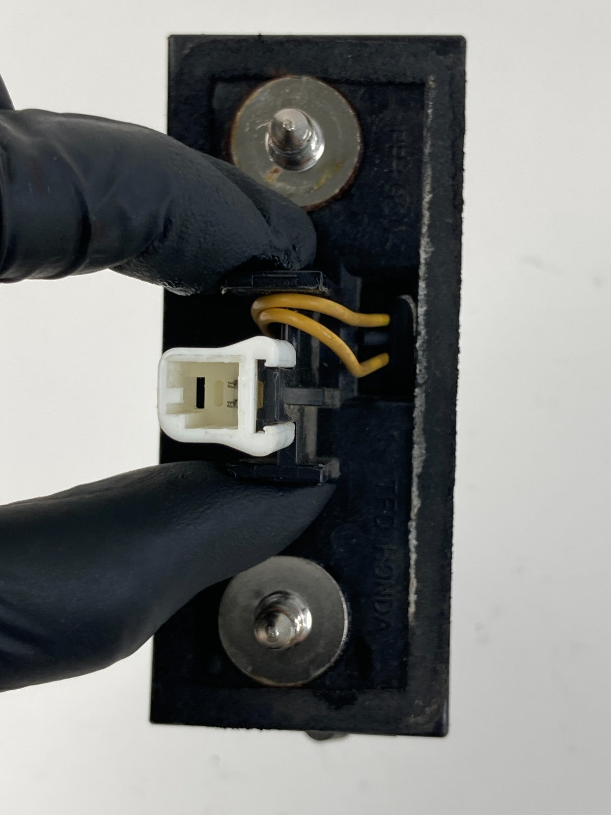 2010 2011 Honda Accord Crosstour Rear Tailgate Trunk Opener Switch Button OEM