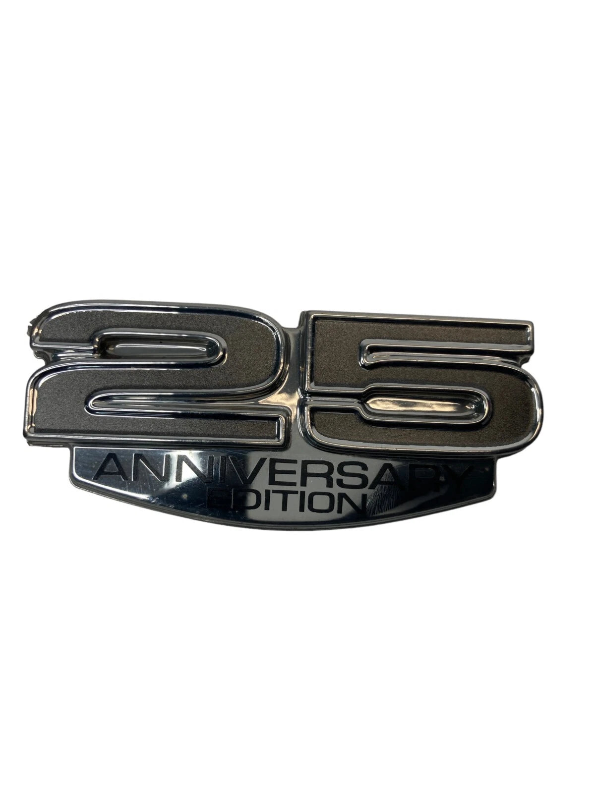 2009 DODGE GRAND CARAVAN FRONT DOOR 25 ANNIVERSAY EDITION EMBLEM LOGO BADGE OEM