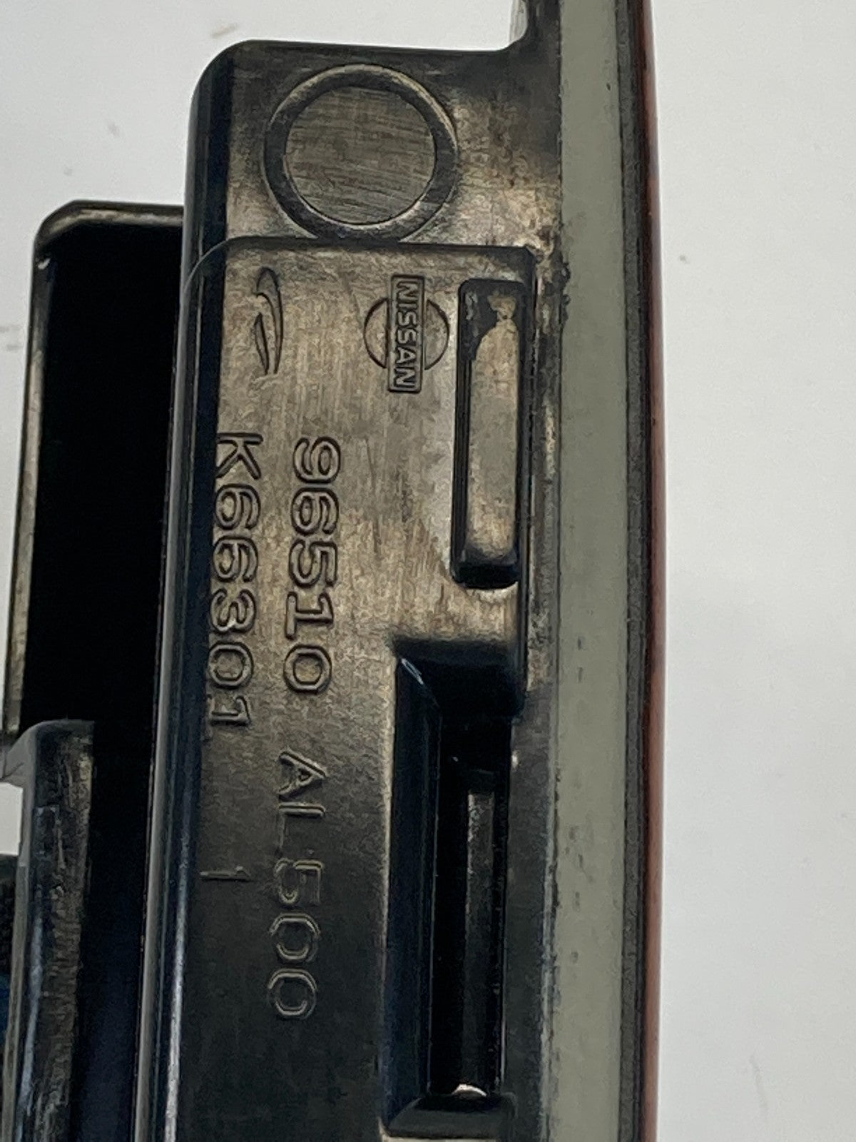 2003 2004 Infiniti G35 Sedan Rear Center Console Ashtray Ash Tray 96510-AL500