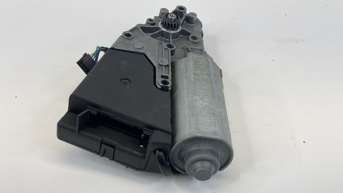 2002-2007 VW Volkswagen Beetle Sun Roof Sunroof Window Motor 1J6959591 OEM