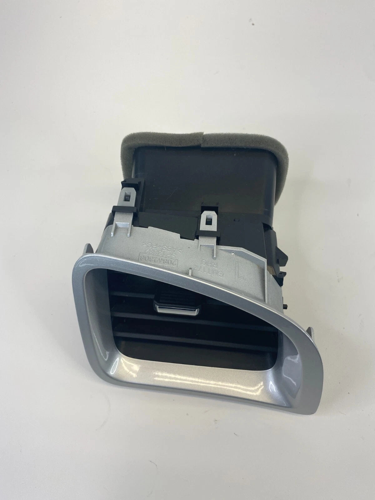 2010-2017 CHEVROLET EQUINOX DASH PASSENGER SIDE OUTER A/C AIR VENT 20862308 OEM