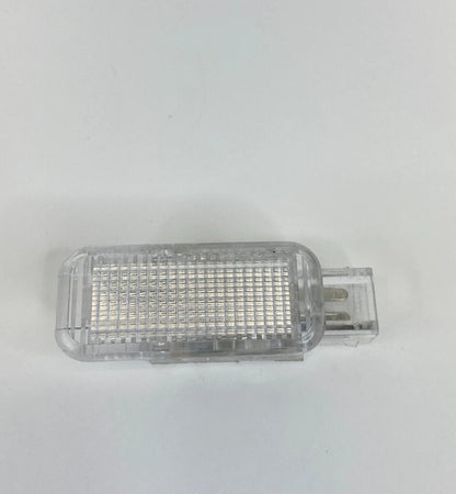 2009-2016 AUDI A4 QUATTRO DASH GLOVE BOX COURTESY LIGHT LAMP OEM