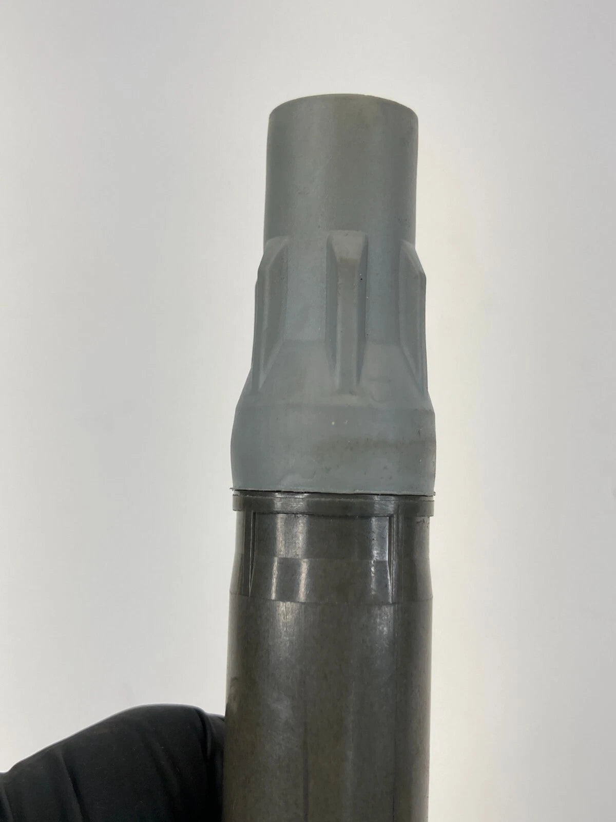 2009 2010 VOLKSWAGEN ROUTAN 4.0L V6 ENGINE IGNITION COIL IGNITER 04606869AB OEM