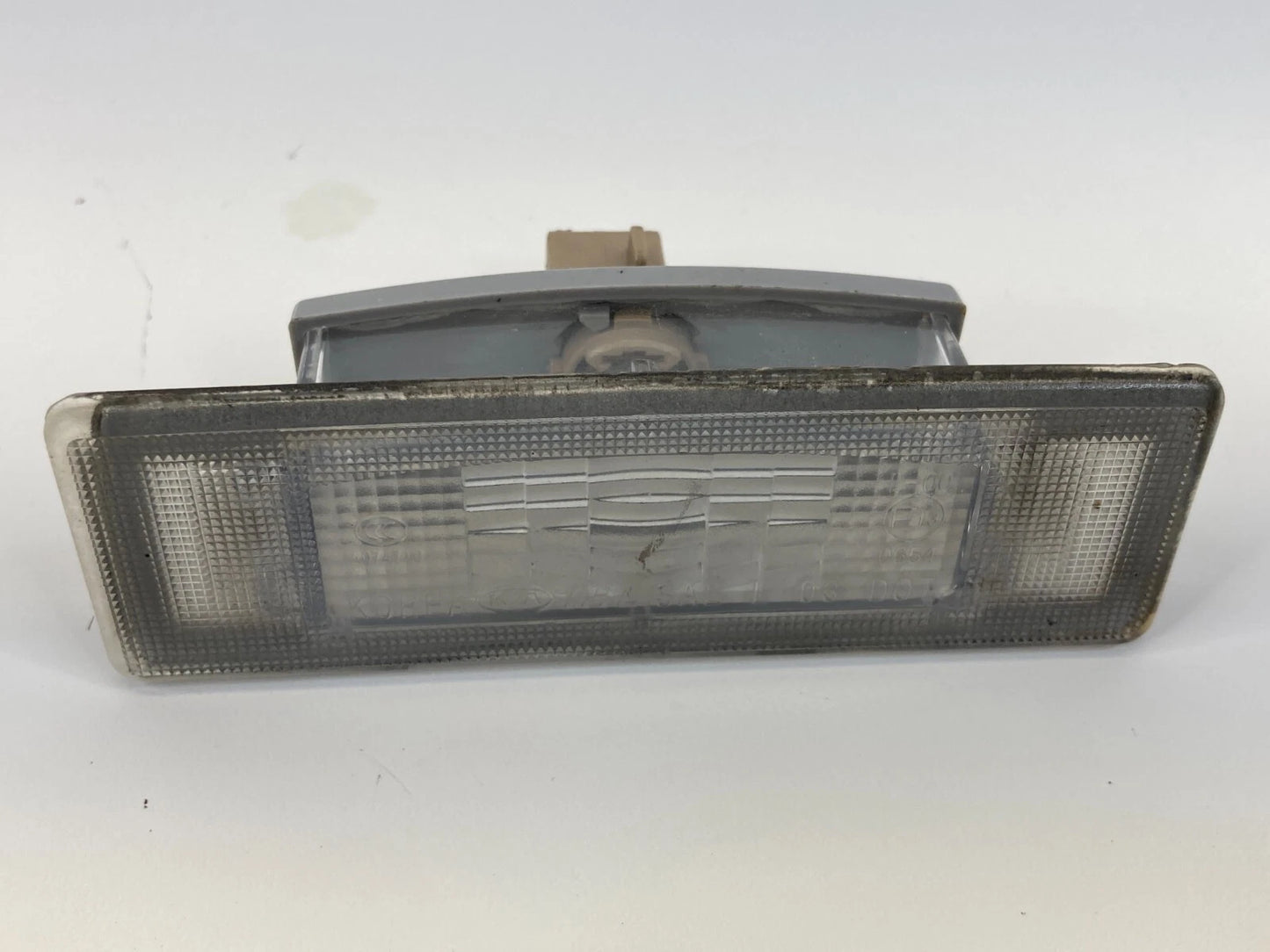 06 07 08 09 10 11 12 13 14 15 16 KIA OPTIMA LICENSE PLATE LIGHT LAMP 925012G0