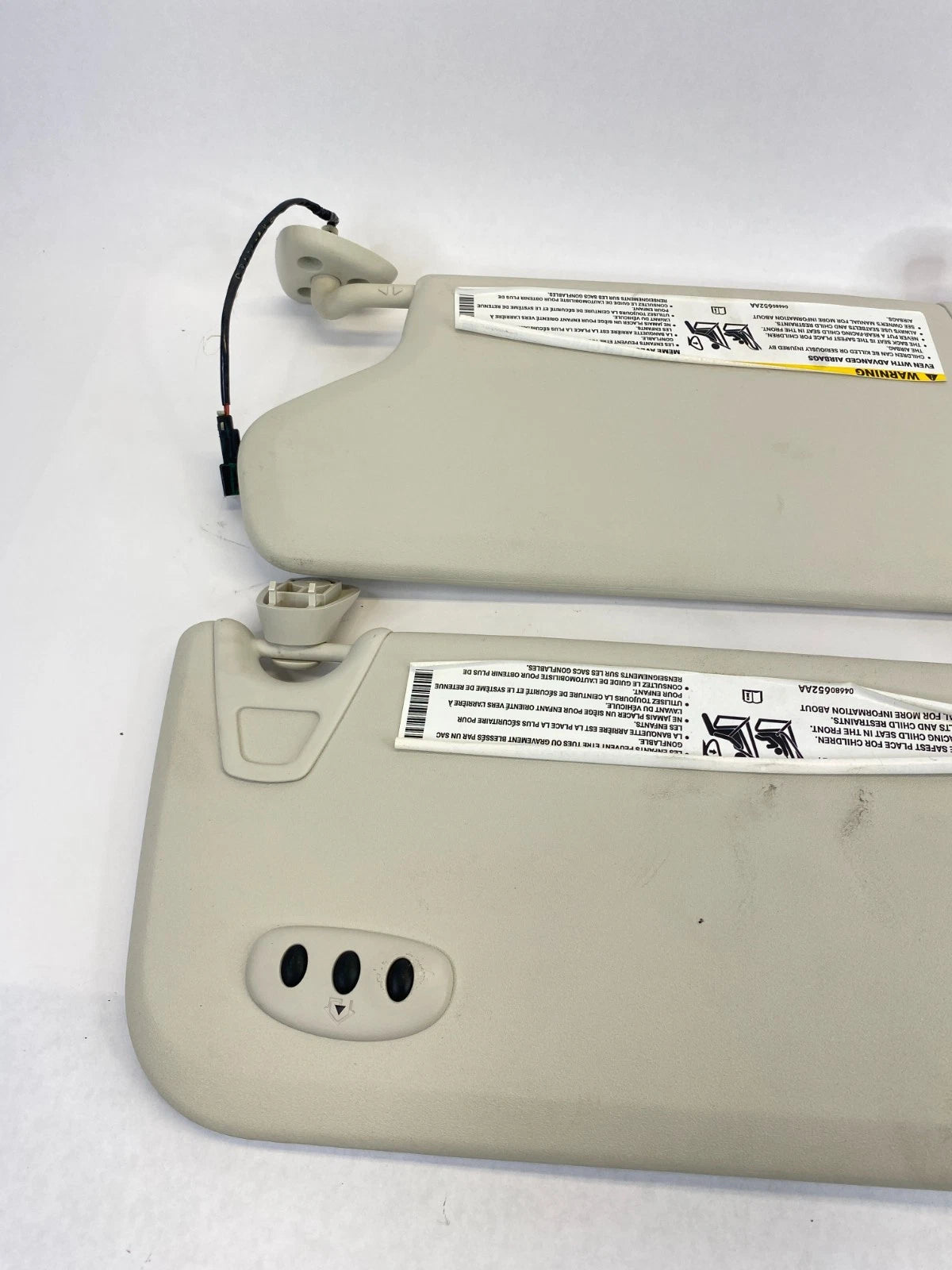 2009 2010 DODGE JOURNEY INTERIOR SUN VISOR SHIELD REAR VIEW PAIR SET LH & RH OEM