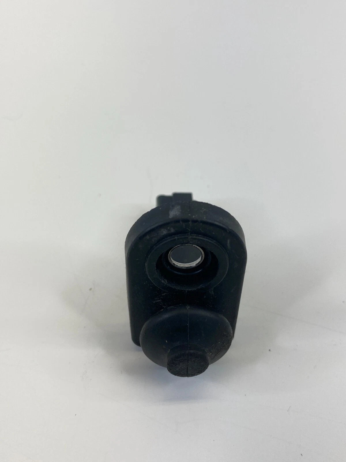 2007-2020 HYUNDAI ELANTRA FRONT LEFT DOOR JAMB AJAR SENSOR SWITCH OEM FACTORY