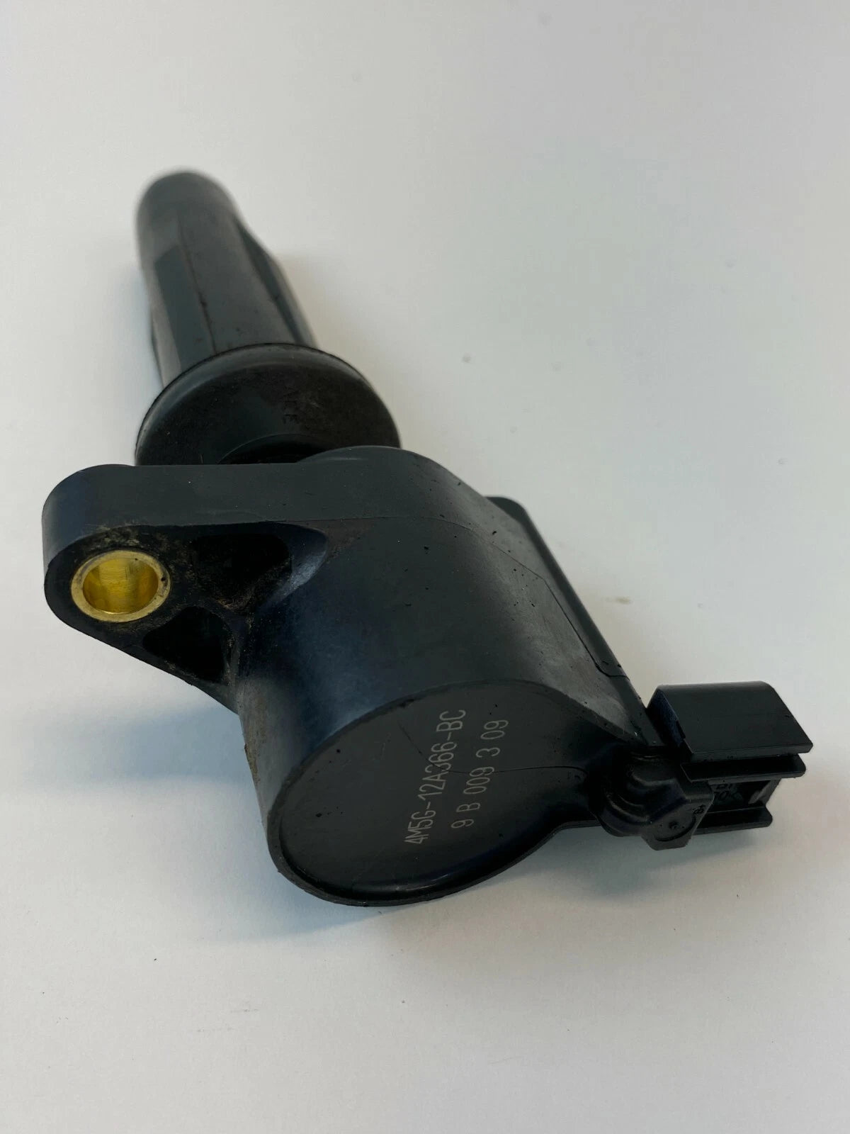 03-11 FORD FOCUS 2.0L AT IGNITION COIL IGNITER ASSEMBLY 4M5G-12A366-BC OEM