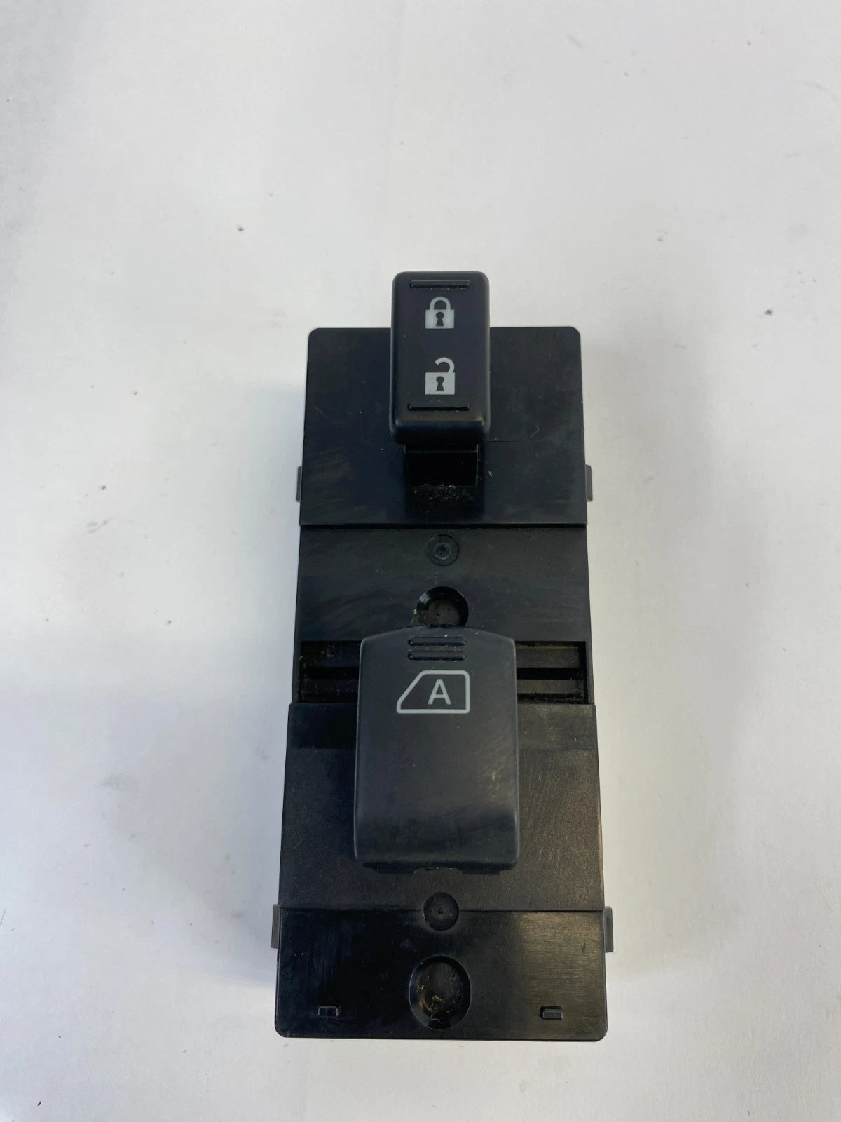 2003-2007 INFINITI G35 FRONT RIGHT PASSENGER DOOR WINDOW SWITCH 25411-JK40A OEM