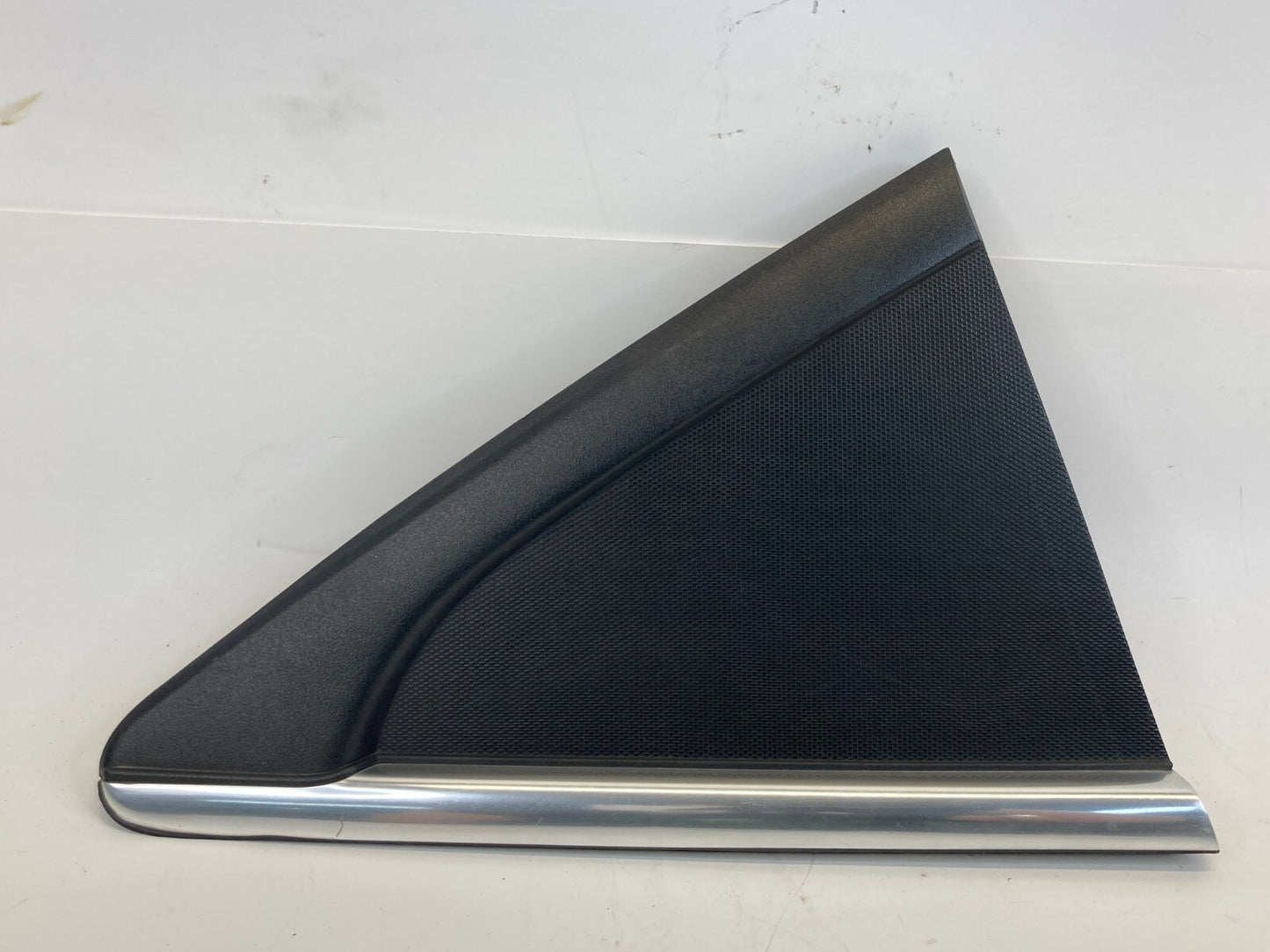 11-16 Chevrolet Cruze Rear Right Quarter Panel Applique Trim Cover 95991483 OEM