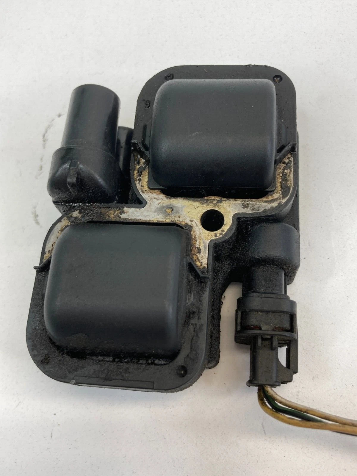 1999 2000 2001 2002 2003 MERCEDES-BENZ CLK430 4.3L AT IGNITION COIL BOSCH OEM