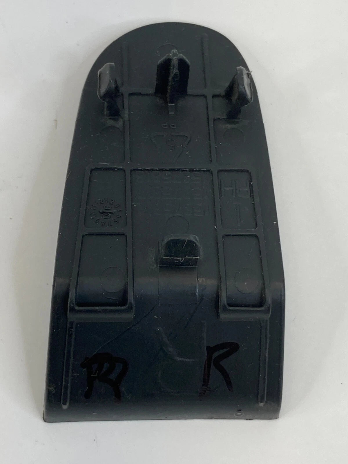 08-17 BUICK ENCLAVE REAR RIGHT SIDE INNER DOOR HANDLE BOLT TRIM COVER 15875818