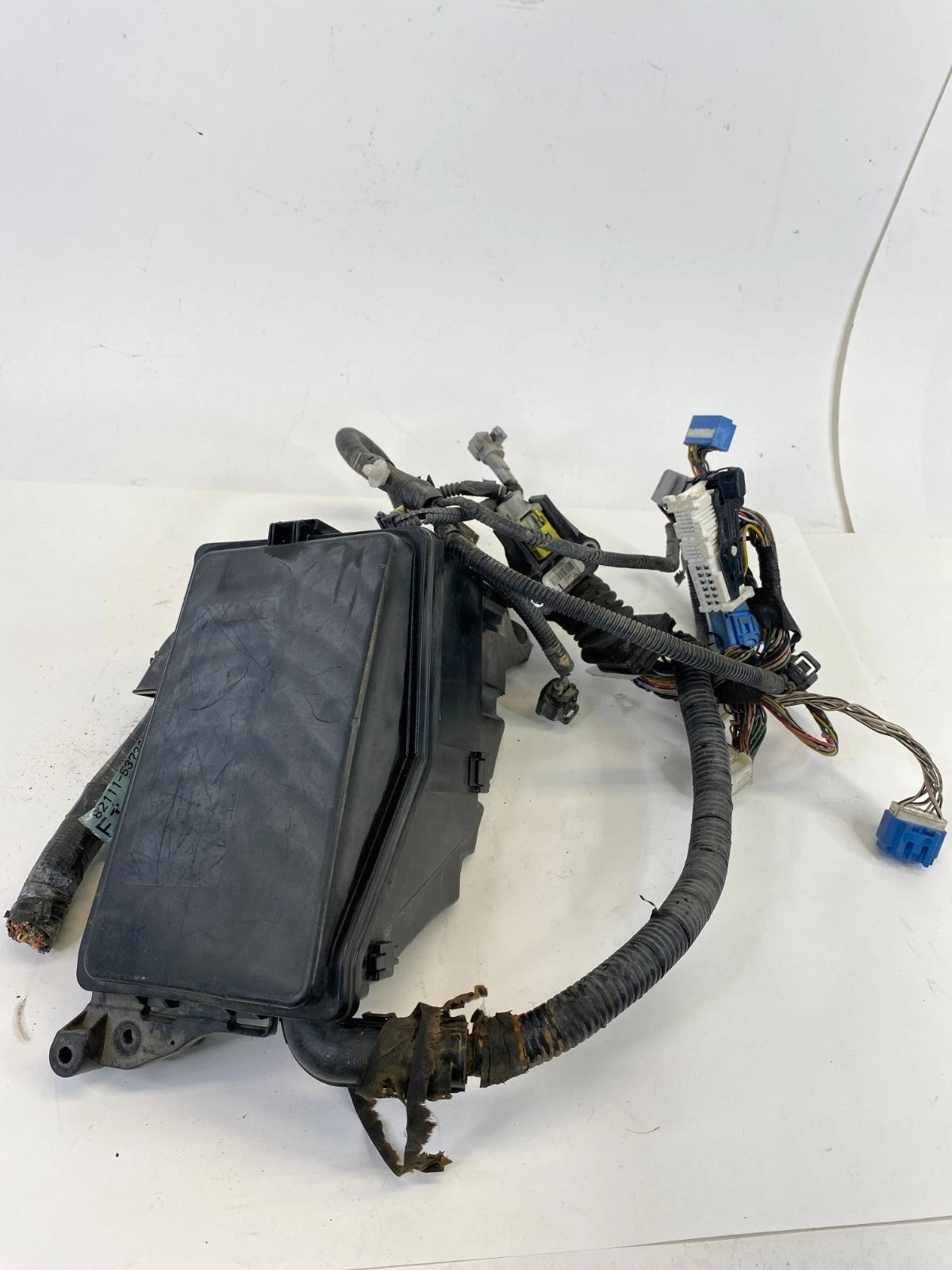 2006-2013 Lexus IS250 Engine Fuse Box w/ Multiplex Module 82111-53730F OEM