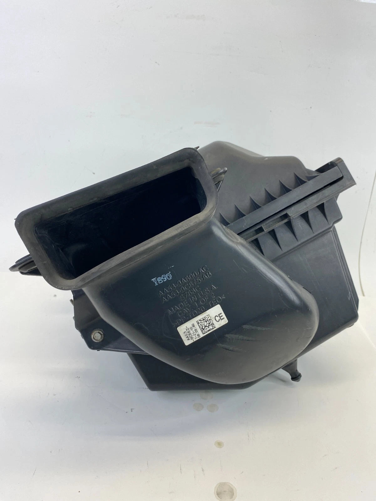 2010-2019 FORD TAURUS 3.5L ENGINE AIR CLEANER INTAKE FILTER BOX AA53-9C662-CE