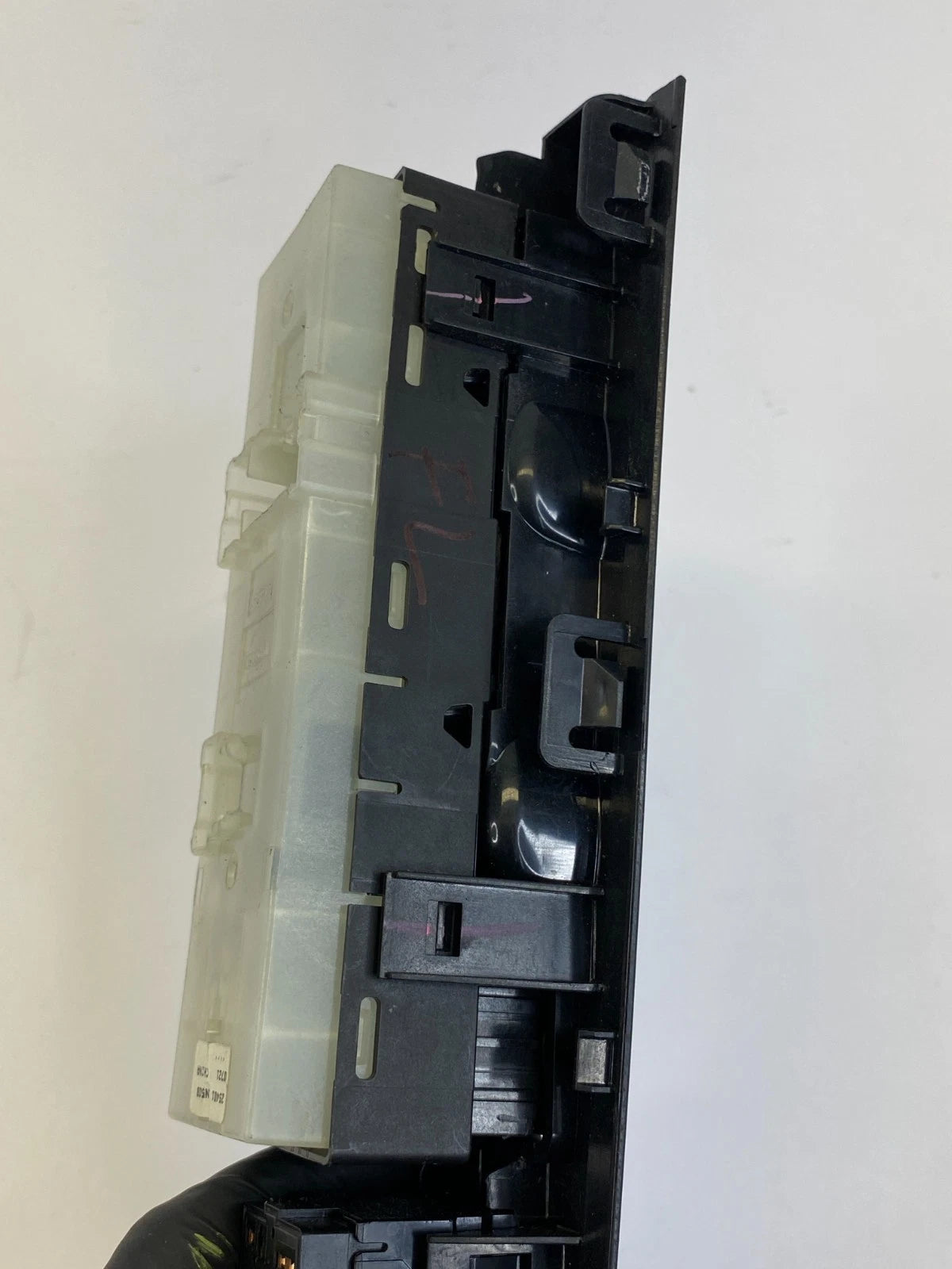 2007-2012 NISSAN ALTIMA FRONT LEFT DRIVER MASTER POWER WINDOW SWITCH 25401-ZN50B