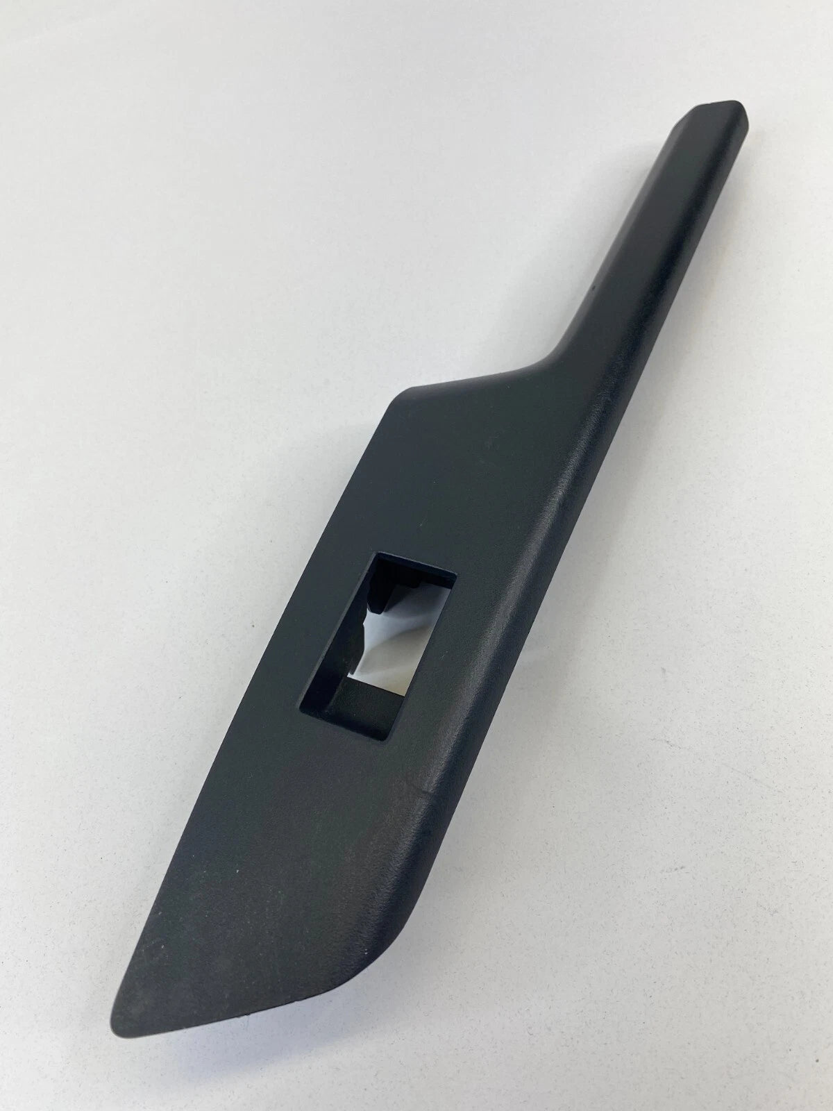 2009-2013 TOYOTA MATRIX REAR RIGHT BACK SIDE WINDOW SWITCH TRIM COVER OEM