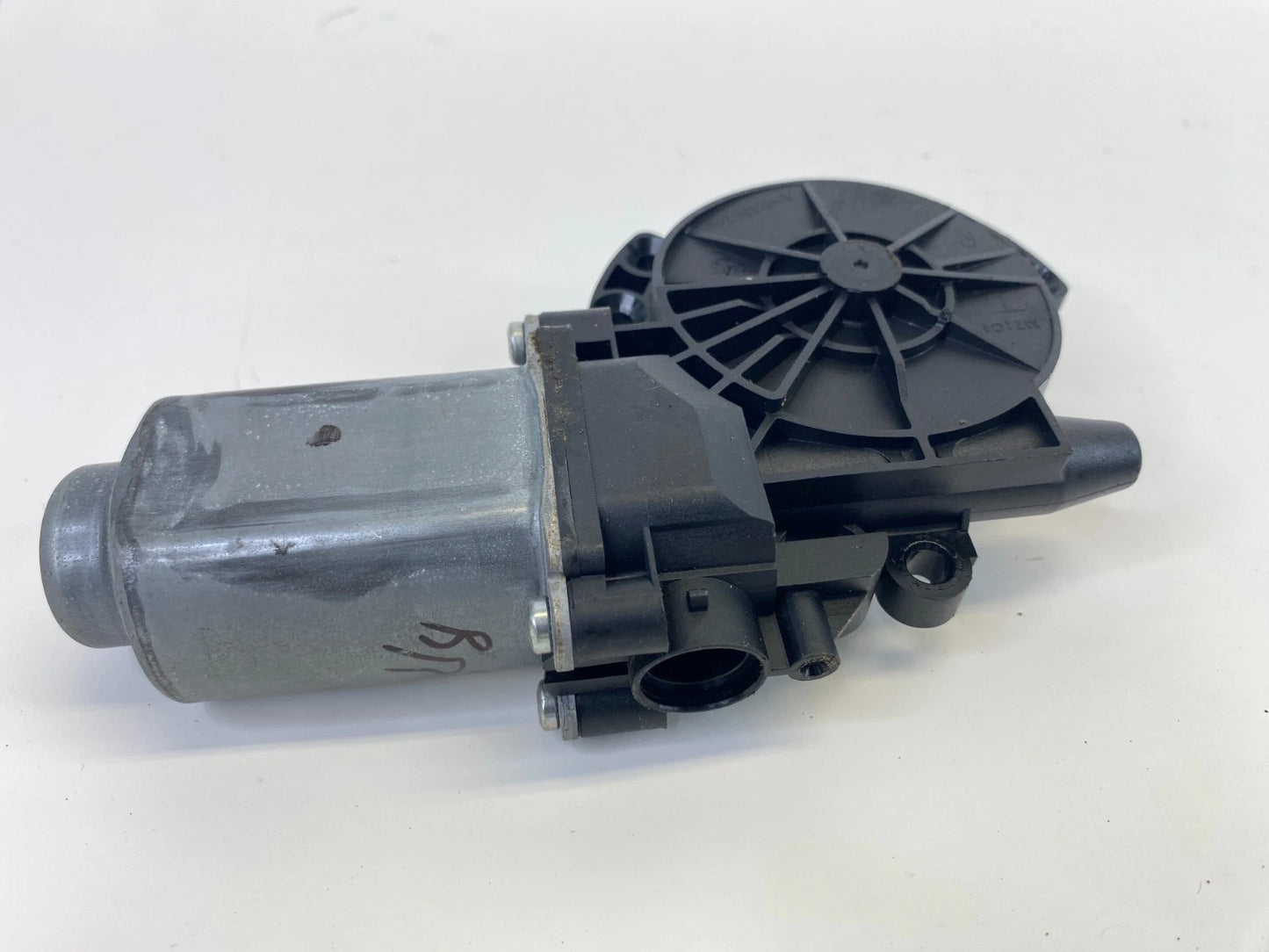2006-2010 HYUNDAI SONATA REAR RIGHT PASSENGER POWER WINDOW MOTOR OEM 400898