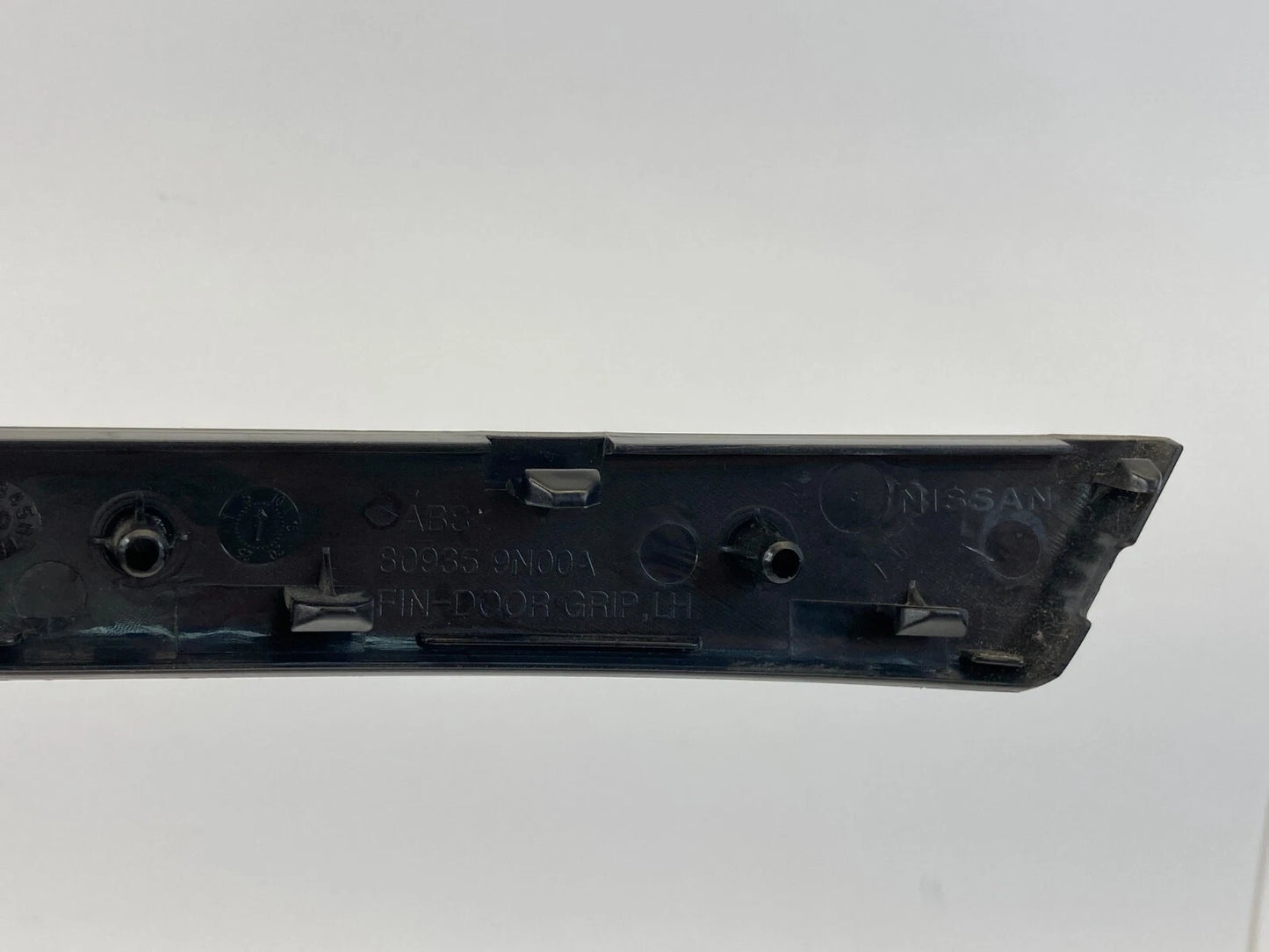 09-14 NISSAN MAXIMA FRONT LEFT INTERIOR DOOR PULL HANDLE TRIM BEZEL 80935-9N00A