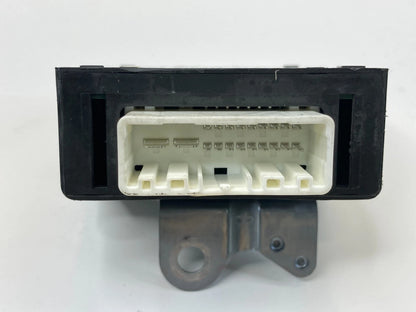 2009 2010 Toyota Corolla Running Lamp Relay Control Module Unit 82810-02060