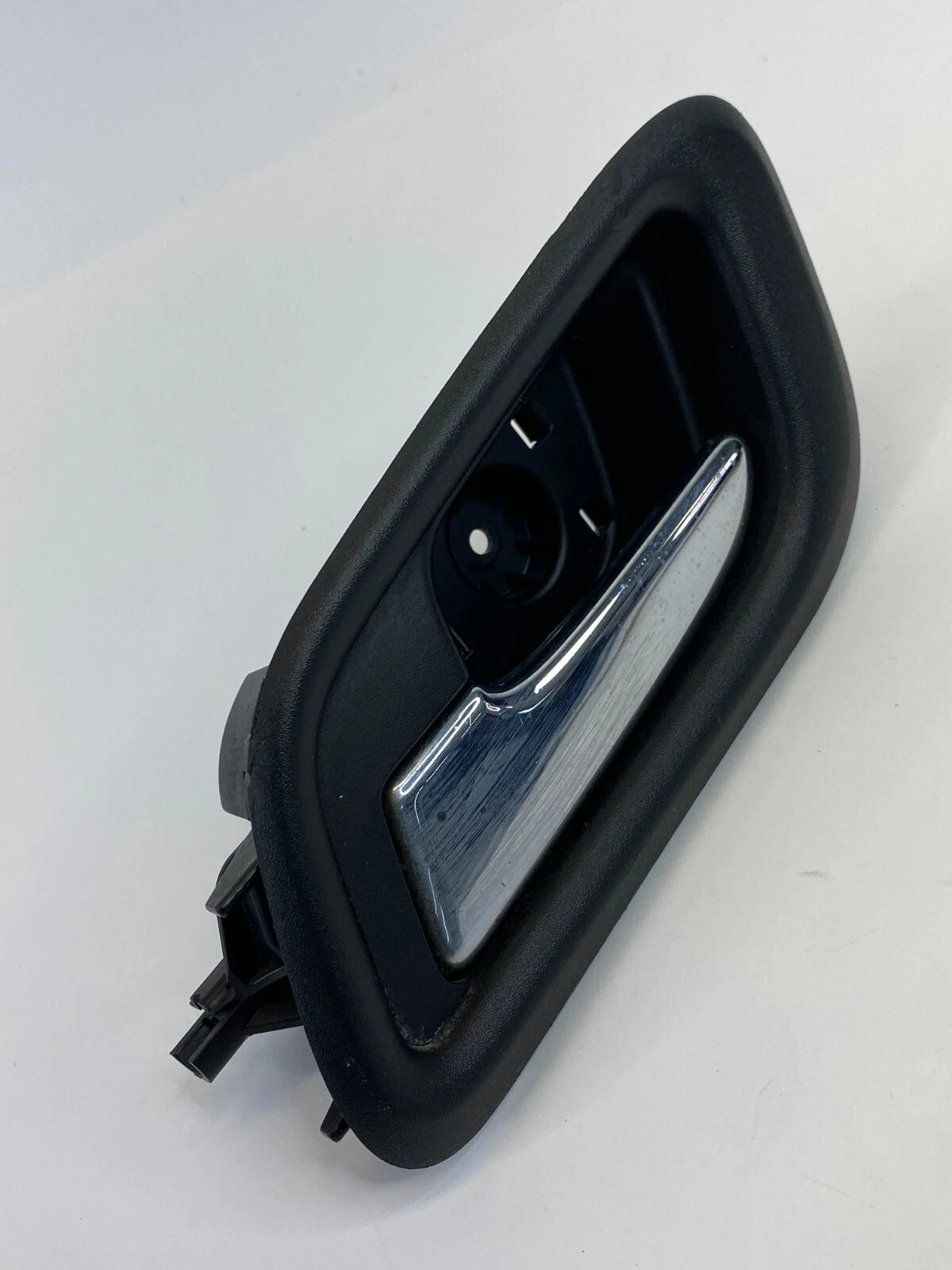 2013 2014 2015 CHEVROLET MALIBU REAR LEFT SIDE INSIDE INNER DOOR HANDLE OEM