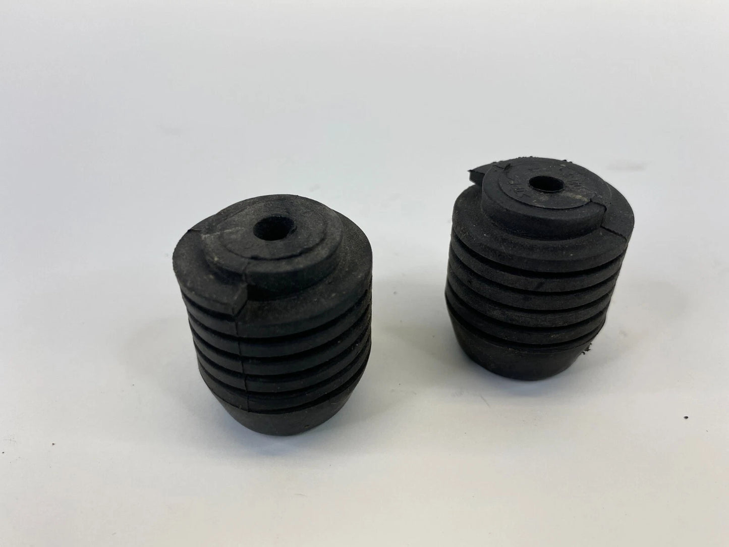 2006-2015 HYUNDAI SONATA FRONT HOOD RUBBER CUSHION BUFFER STOPPER BUMPER SET OEM