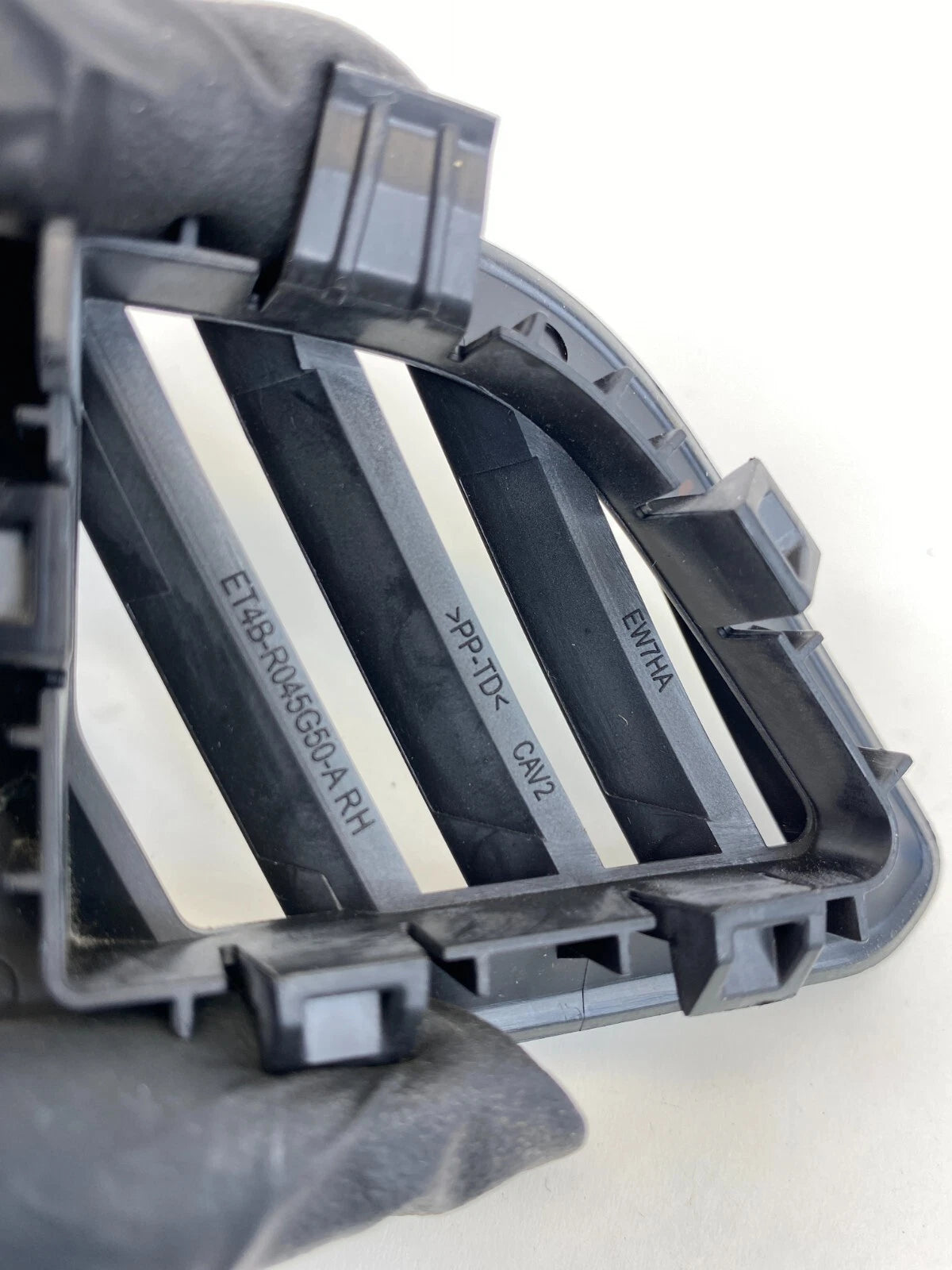 15-24 FORD EDGE DASH DASHBOARD RIGHT SIDE DEFROSTER AIR VENT GRILLE ET4BR045G50A