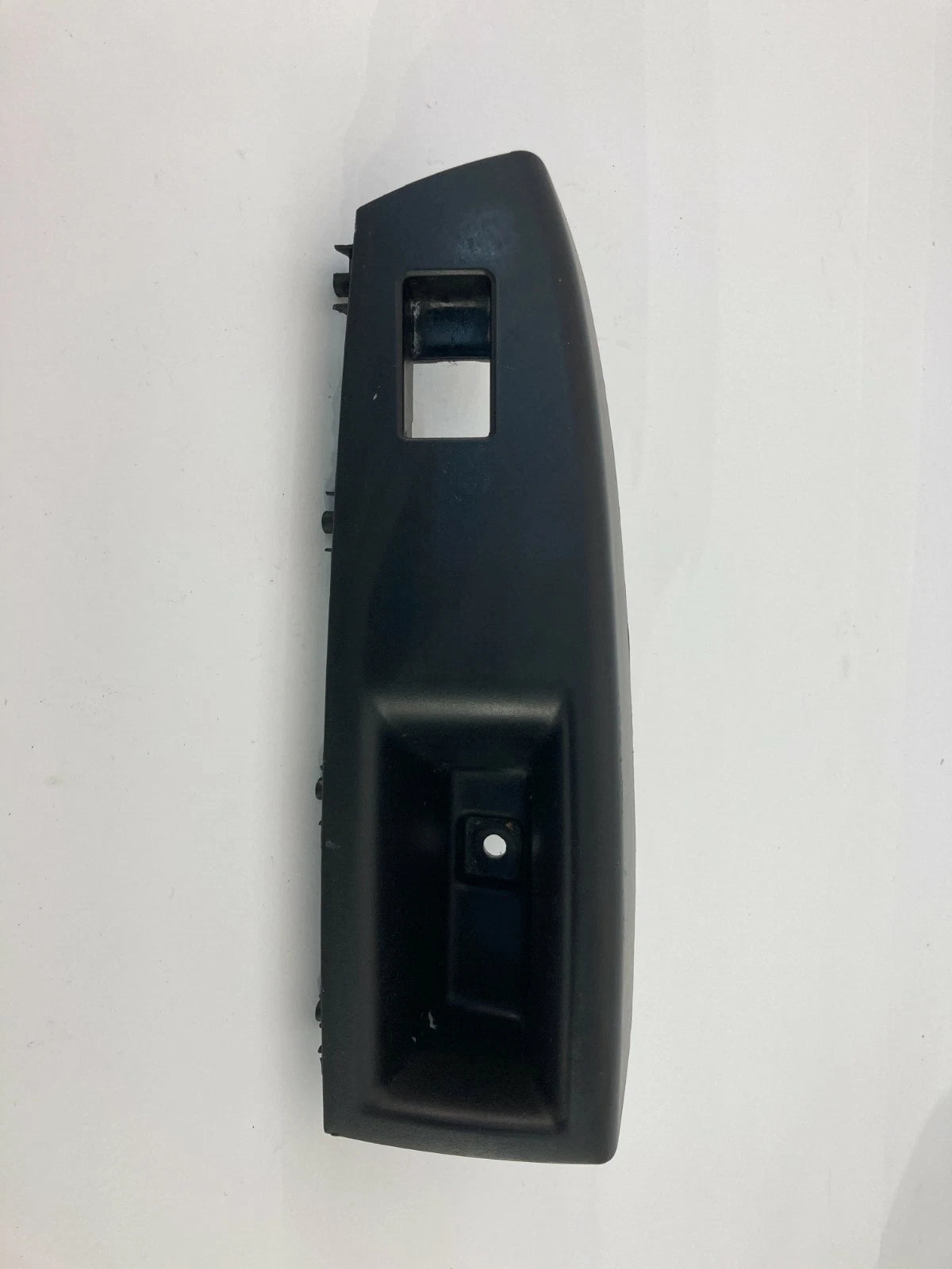 11-16 CHEVY CRUZE REAR LEFT DRIVER DOOR WINDOW SWITCH BEZEL TRIM OEM 877569434