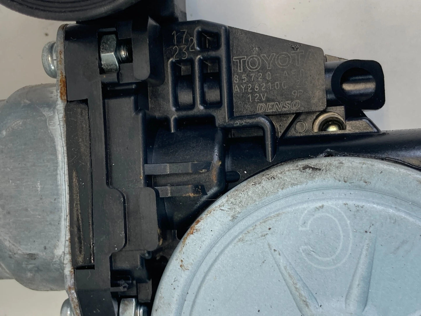 09-19 TOYOTA COROLLA SEDAN REAR RIGHT BACK SIDE DOOR WINDOW MOTOR ASSY 85720AE01
