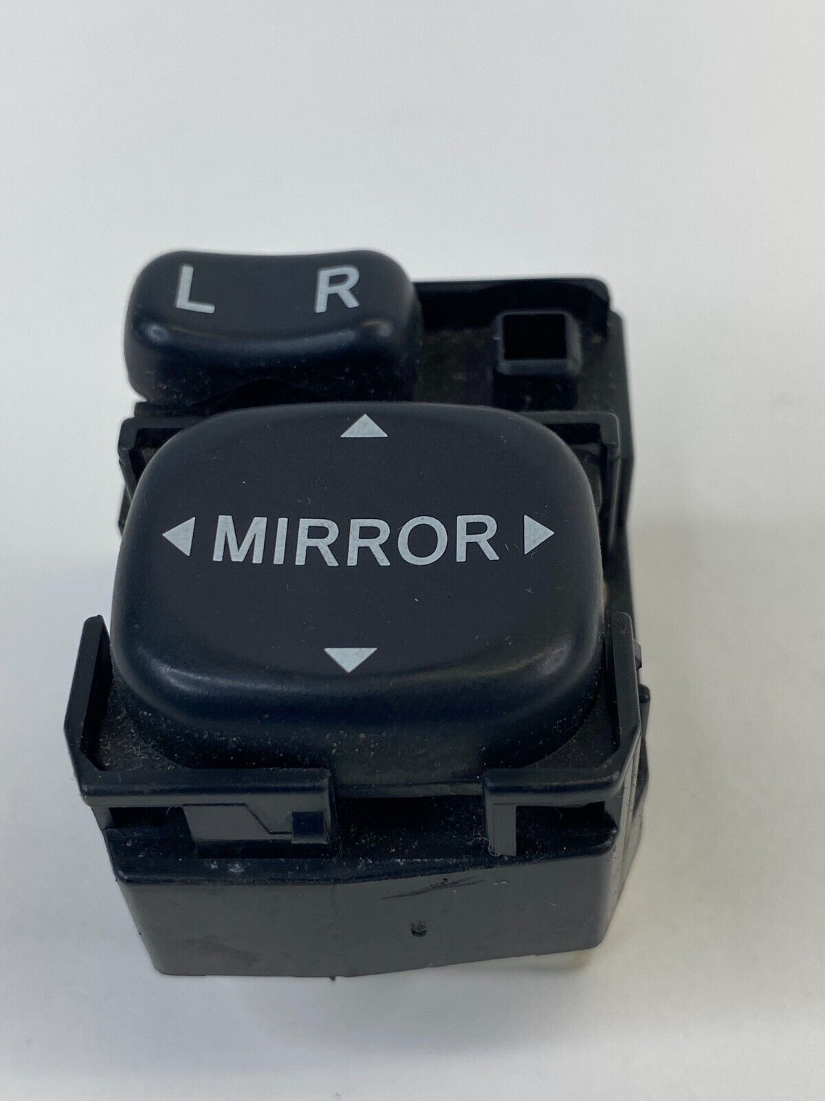 2003-2008 Subaru Forester Front Left Driver Door Power Mirror Switch Control OEM