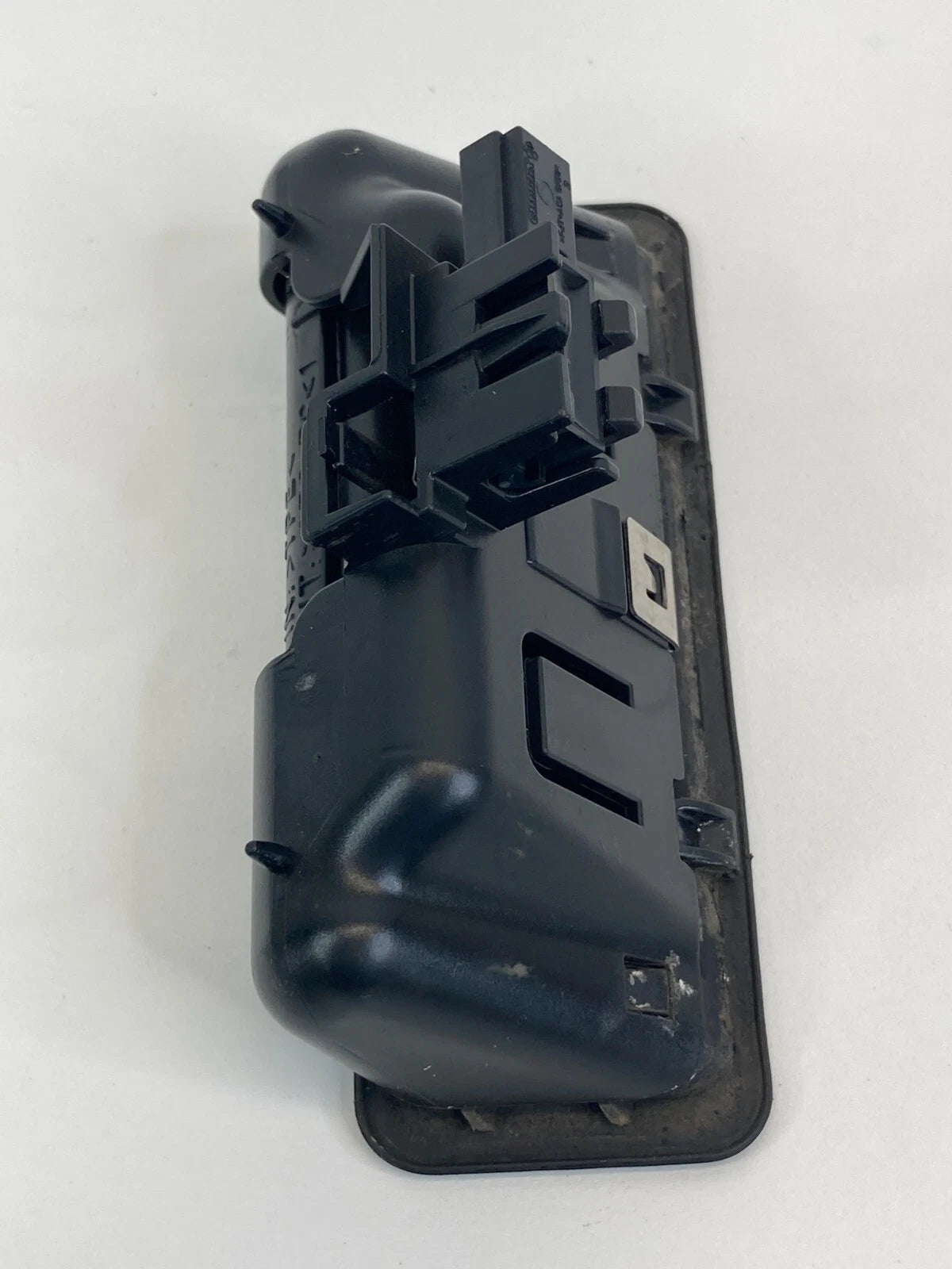 2009 2010 BMW 535I XDRIVE REAR TRUNK HANDLE RELEASE SWITCH ASSEMBLY 51247118158