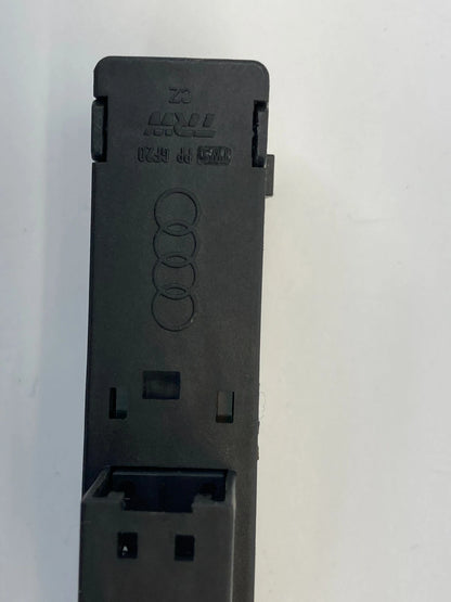 2009-2016 AUDI A4 STABILITY STAB TRACTION CONTROL BUTTON SWITCH 8K1-959-673-F