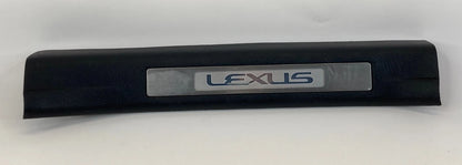 2004-2006 LEXUS RX330 REAR RIGHT SIDE DOOR SILL TRIM PLATE 67930-0E010 OEM