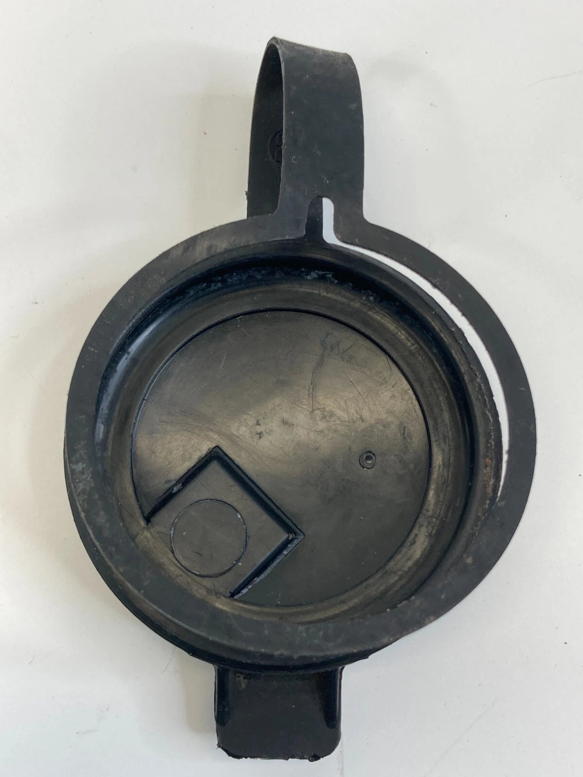 97-04 FORD MUSTANG COUPE WINDSHIELD WASHER FLUID RESERVOIR CAP LID OEM