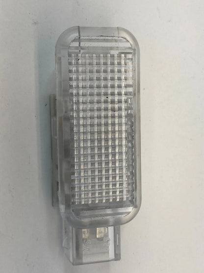 2006-2018 AUDI A6 FRONT LEFT DRIVER SIDE DOOR PANEL COURTESY LIGHT LAMP OEM