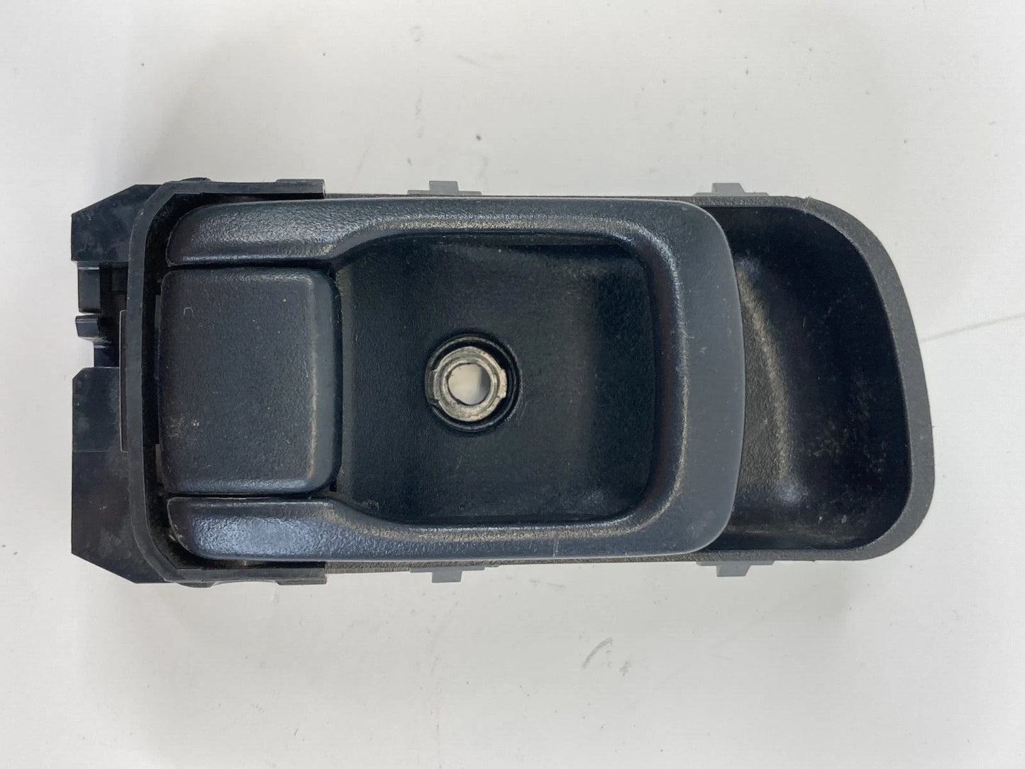 2001-2004 NISSAN PATHFINDER FRONT LEFT DRIVER SIDE INTERIOR DOOR HANDLE OEM