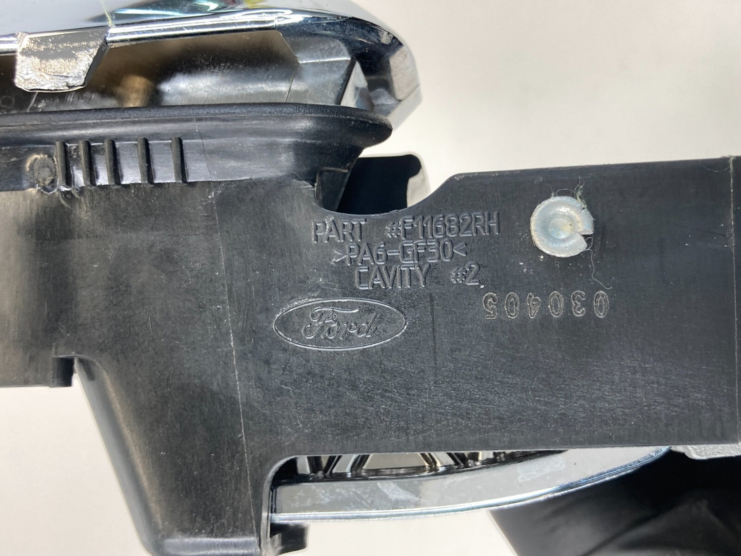 2004-2008 Ford F-150 F150 Rear Right Side Interior Door Handle Assy F11682RH OEM