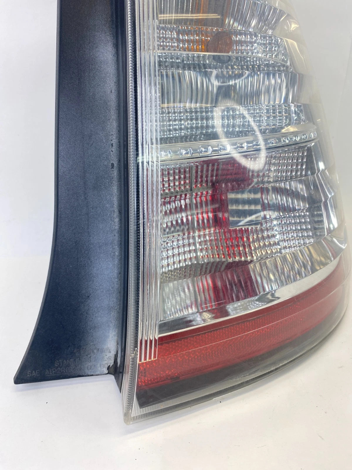 06-09 TOYOTA PRIUS PASSENGER SIDE TAIL LIGHT TAILLIGHT LAMP ASSY AIP2R3ST OEM