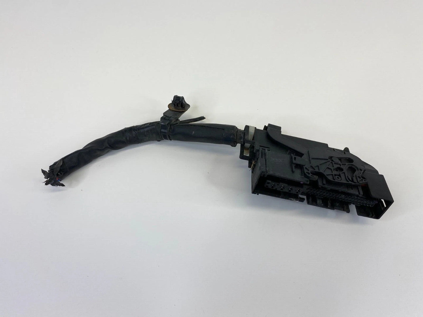 2011-2013 Subaru Forester ABS Pump Anti Lock Brake Module Pigtail Plug Connector