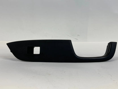 2010-2017 CHEVROLET EQUINOX FRONT RIGHT SIDE POWER WINDOW SWITCH BEZEL 25946839