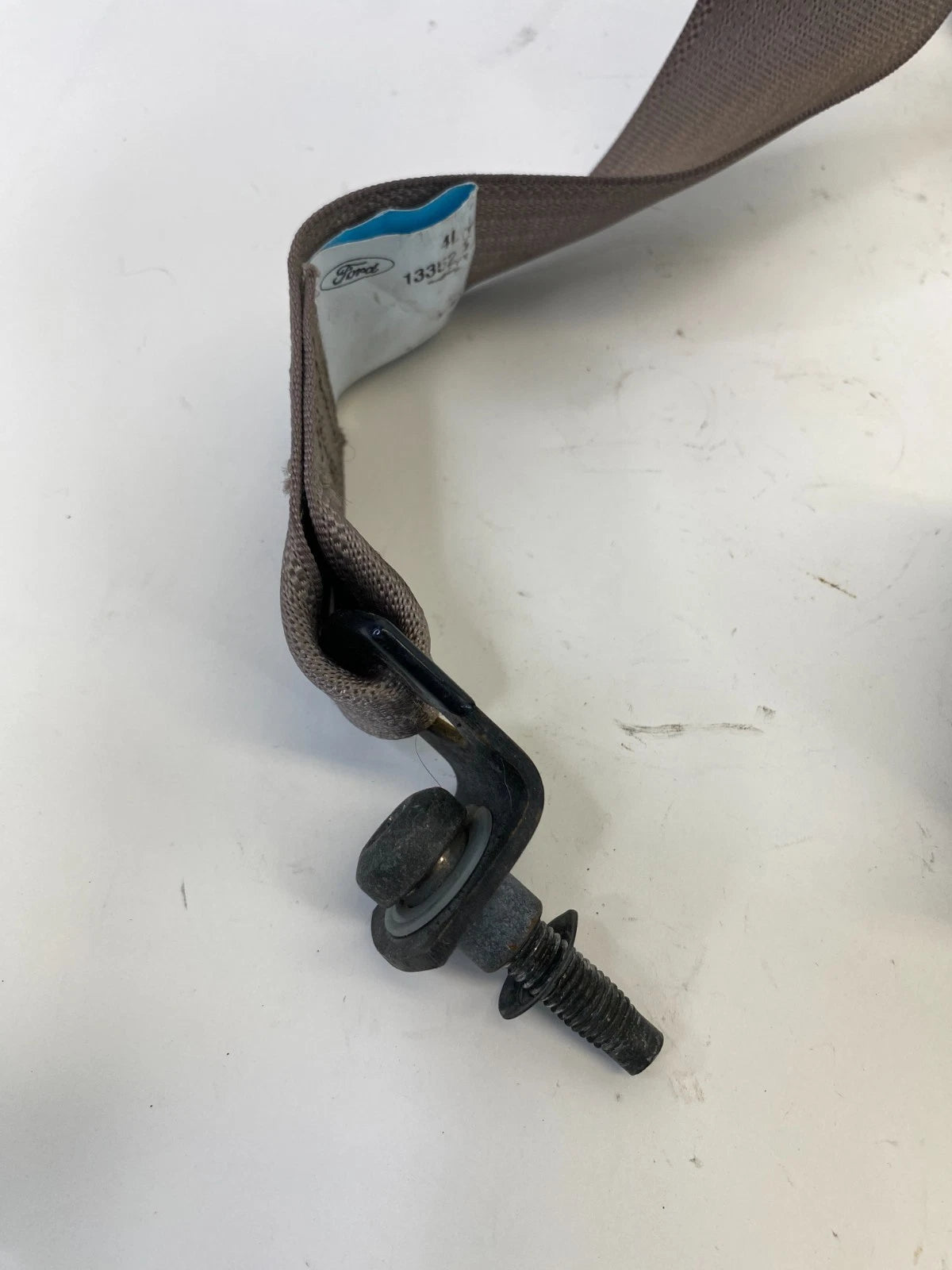 2002-2005 FORD EXPLORER FRONT LEFT DRIVER SIDE SEAT BELT RETRACTOR ASSY OEM