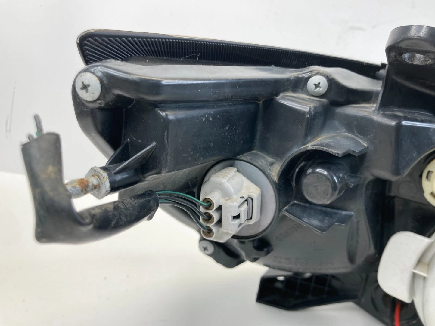 2008 2009 SUBARU OUTBACK FRONT LEFT SIDE HEADLIGHT HEAD LAMP AFTERMARKET