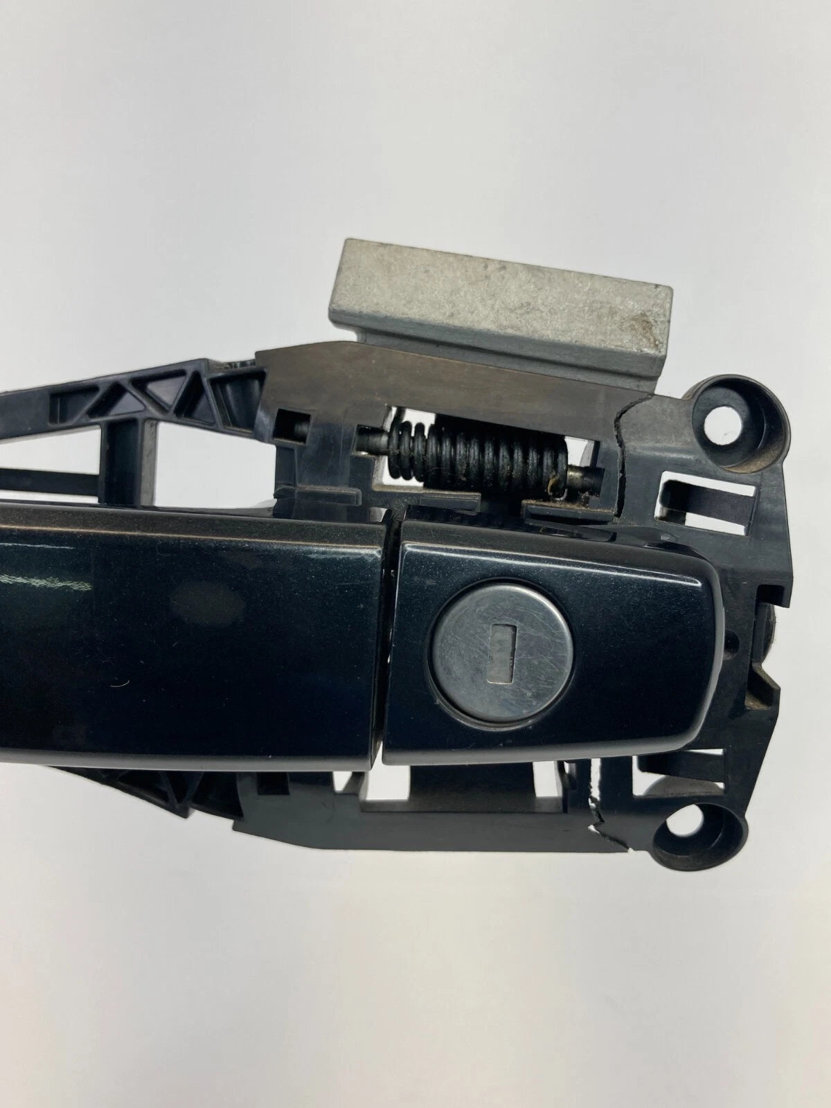 2011 2012 CHEVROLET CRUZE FRONT LEFT SIDE EXTERIOR DOOR HANDLE 9400-2321 OEM