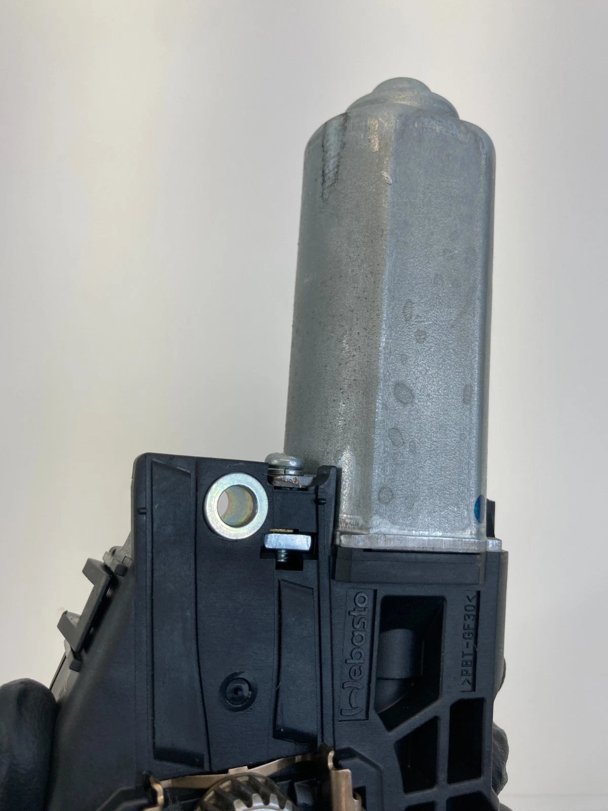 2010 2011 2012 2013 MAZDA 3 SUNROOF MOONROOF MOTOR ACTUATOR ASSY A0507-494 OEM