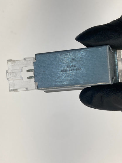 2012-2019 VW Volkswagen Passat Interior Glove Box Warning Light Lamp 6L0-947-565