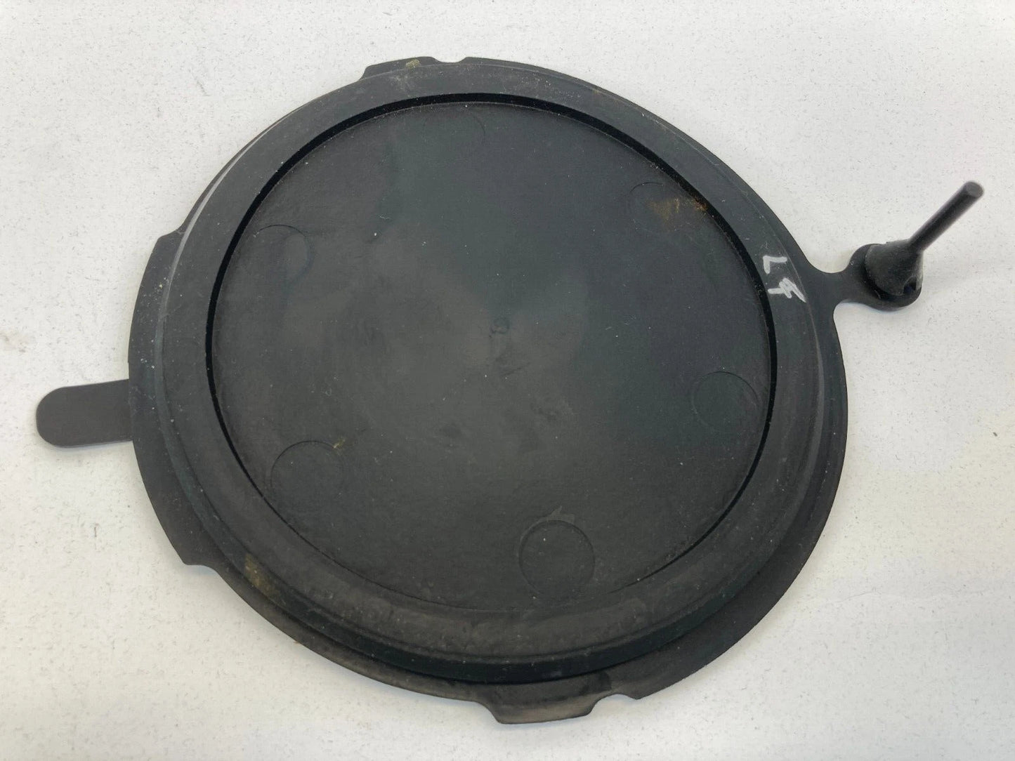 08-10 CHRYSLER SEBRING FRONT LEFT WINDOW REGULATOR PANEL COVER CAP 3013368 D00