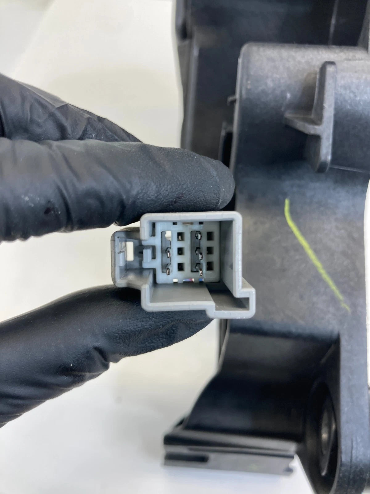 2011-2020 DODGE GRAN CARAVAN 3.6L AT GEAR SELECTOR SHIFT SHIFTER LEVER OEM