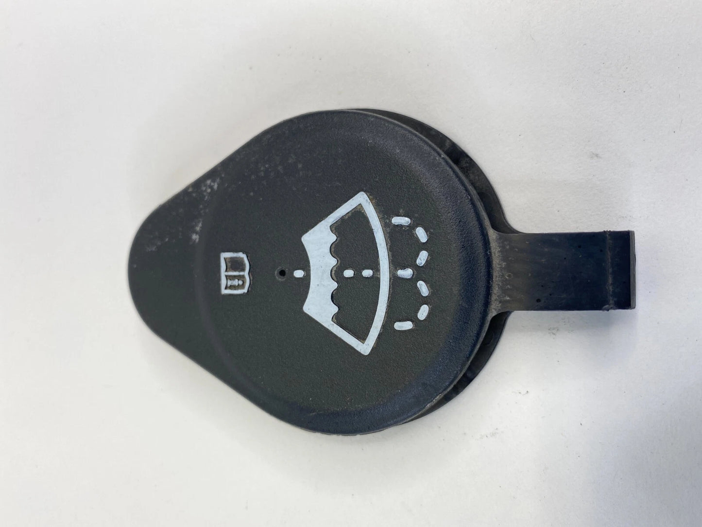2004-2009 CADILLAC SRX WINDSHIELD WASHER FLUID RESERVOIR TANK CAP COVER OEM